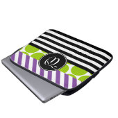 GRÖSSERE, LILA SCHWARZSTREIFEN MIT MONOGRAMM LAPTOPSCHUTZHÜLLE (Vorne Knopf)