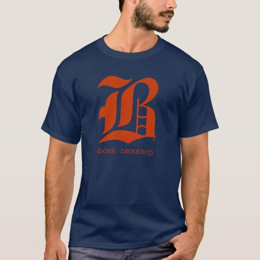 Größeres b-Shirt T-Shirt (Vorderseite)