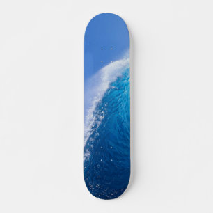 Großes blaues Wellen-Skateboard Skateboard