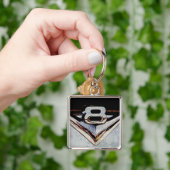 Großes Block-Emblem SchmutzV8 Schlüsselanhänger (Hand)