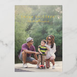 Grosses Foto-Schreibmaschinenüberlagerungsformat Folien Feiertagskarte<br><div class="desc">Niedliche Minimalistische Script-Schreibmaschinenschrift Text Full Foto Gold Foil Holiday Card</div>