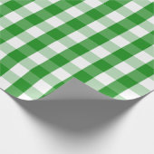 Großes grünes und weißes Gingham-Packpapier Geschenkpapier (Ecke)