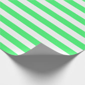 Großes hellgrünes und Weiß Stripes Packpapier (Ecke)
