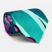 Grosses, hellrosa Blume Muster Krawatte (Gerollt)