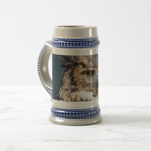 Großes Horned Owl Portrait Bierglas (Vorderseite Links)