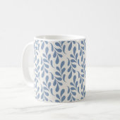 Großes Küstenblau-Botanik-Blattmuster Kaffeetasse (Vorderseite Links)