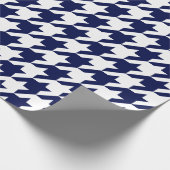 Großes Marine-Blau-und Weiß-Hahnentrittmuster Geschenkpapier (Ecke)