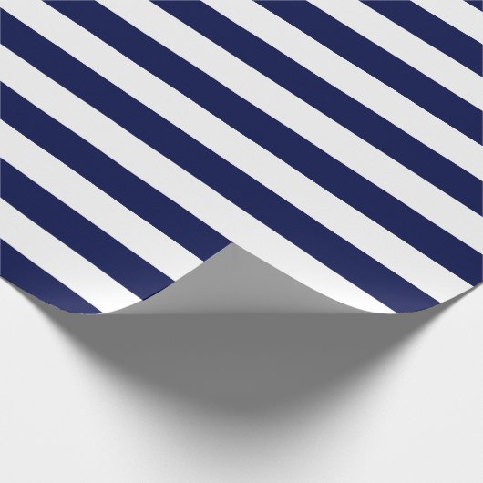 Großes Marine-Blau-und Weiß-Streifen-Packpapier Geschenkpapier (Ecke)