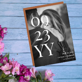 Grosses muffiges Date Save the Date Foto Terracott