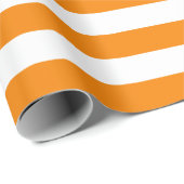 Großes Orange und Weiß Stripes Packpapier (Rolleneckpunkt)