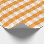 Großes orange und weißes Gingham-Packpapier Geschenkpapier (Ecke)