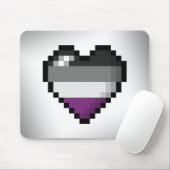 Großes Pixel-Herzdesign im asexuellen Stolperfeld Mousepad (Mit Mouse)