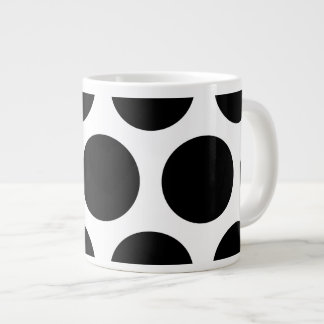 großes Polka-Dots-Muster: Schwarz und Weiß Jumbo-Tasse