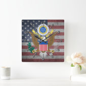 Grosses Siegel der Staaten Quadratische Wanduhr (Zuhause)