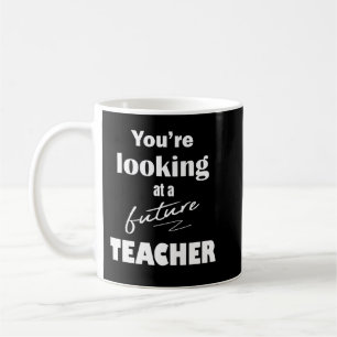 Großes Uni-Abschluss-Geschenk für eine zukünftige Kaffeetasse