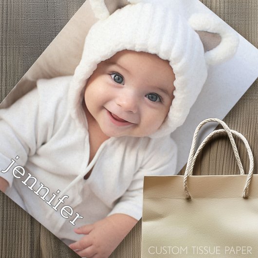 Grosses vertikales Foto mit minimalem Text Seidenpapier