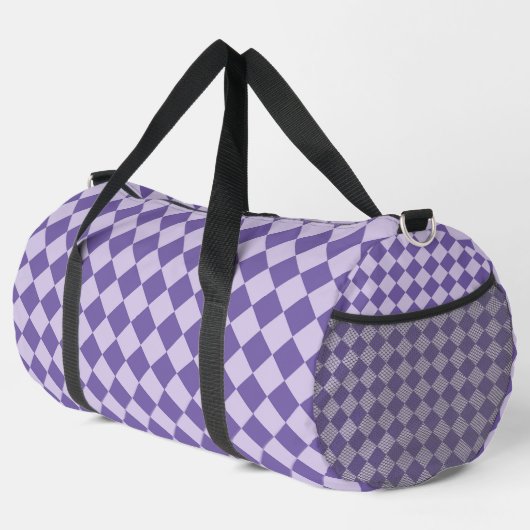 Großes violettes Schachbrett-Diamantmuster Duffle Bag (Rechte Ecke)