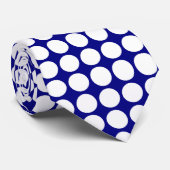 Großes weißes Punkt-Muster auf Krawatte (Gerollt)