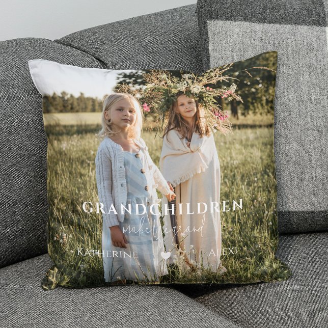 Großkinder machen das Leben großschwarz und weiß K Kissen (Grandchildren Make Life Grand Black & White Plaid Throw Pillow
)