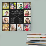 Großkinder machen Life Grand Quote 12 Foto Schwarz Quadratische Wanduhr<br><div class="desc">Foto Uhr für Großeltern mit 12 Ihrer Lieblingsfotos. Erstellen Sie Ihre eigene Grid-Stil Foto-Collage und fügen Sie die Enkelkinder Namen (2 bis 8 Namen sehen am besten aus). Das Zitat lautet "Enkel machen das Leben großartig" und ist mit einem Herz für Liebe fertig. Das Design ist in handgeschriebener und whimsical...</div>