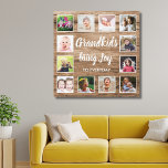 Großkinder zitieren Rustikales Stallholz 12 Fotoko Leinwanddruck<br><div class="desc">Ein rustikales Holz Foto Collage Leinwand Kunst mit einem schönen Zitat "Großkinder bringen Freude in den Alltag".Personalisieren Sie mit 12 Fotos,  um es zu einem unvergesslichen Sake-Geschenk für Großeltern zu machen.</div>