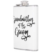 Großmutter Flachmann (Links)