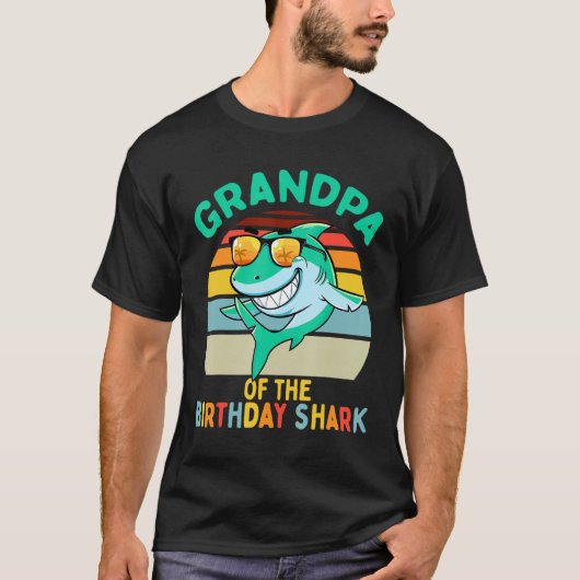 Großmutter Matching Family Shark Geburtstag T-Shirt (Vorderseite)