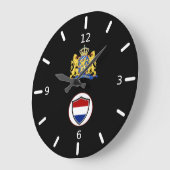 Großuhr unter holländischer Flagge Große Wanduhr (Winkel)