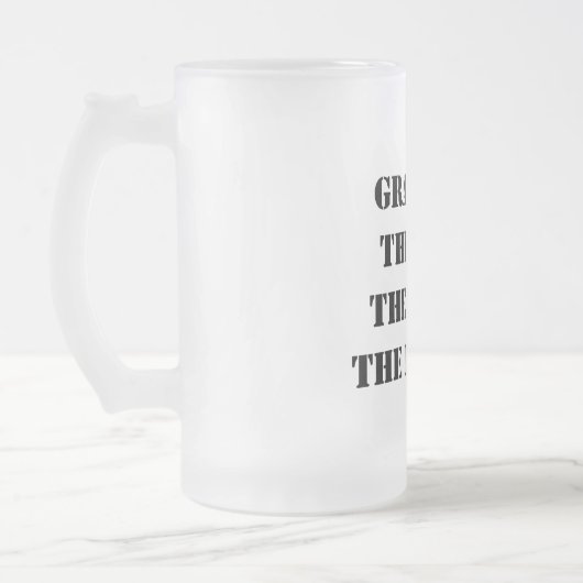 Großvater des Mannes der Mythos der legendäre benu Mattglas Bierglas (Links)