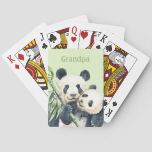 Großvater mit Großkindkarton Pandas Spielkarten