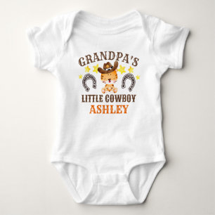Großvaters kleiner Cowboy personalisierter Name Baby Strampler