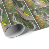 Großwild in Wäldern Geschenkpapier (Rolleneckpunkt)