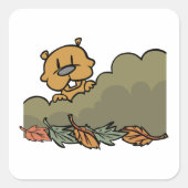Groundhog durchquert Herbstbüsche Quadratischer Aufkleber (Vorderseite)