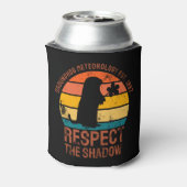 Groundhog Meteorologie Est. 1887 Dosenkühler (Kanne Rückseite)