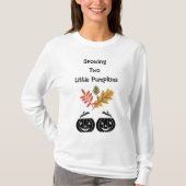 Growing 2 Little Pumpkins - Zwei Mamas bis zum Her T-Shirt (Vorderseite)