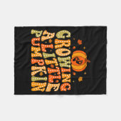 Growing A Little Pumpkin Fall Autumn Pregnancy Tha Fleecedecke (Vorderseite (Horizontal))