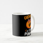 Growing A Little Pumpkin Maternity Thanksgiving Mo Kaffeetasse (VorderseiteRechts)