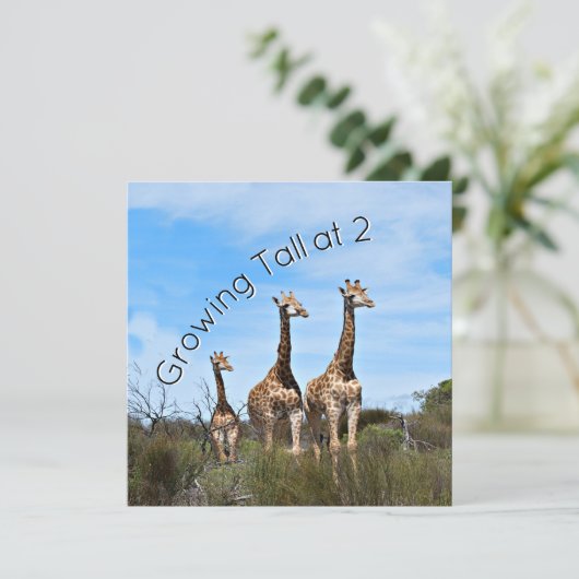 Growing Tall Birthday Einladung (Stehend Vorderseite)