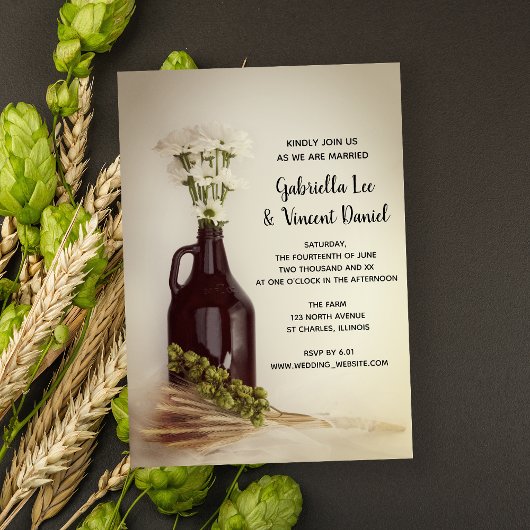 Growler, Hops und Daisies Brewery Wedding Einladung