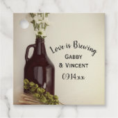 Growler, Hops und Daisies Liebe ist Brewing Weddin Geschenkanhänger (Vorderseite)