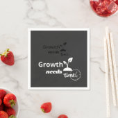 Growth Needs Time – Minimal Motivational Quote Pos Serviette (Beispiel)