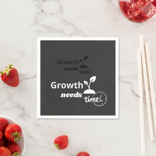 Growth Needs Time – Minimal Motivational Quote Pos Serviette (Beispiel)