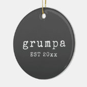 Grumpa | Funny Grumpy Grandpa in Schwarz und Weiß Keramik Ornament (Links)