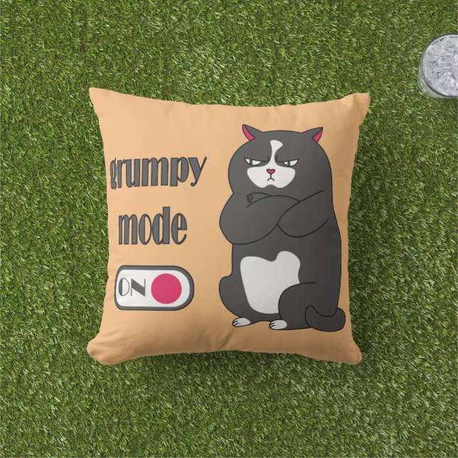 Grumpiger Modus bei lustiger, dicker Katze Kissen (Golfball-Marker)