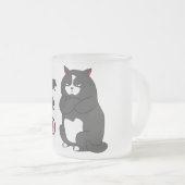 Grumpiger Modus bei lustiger, dicker Katze Mattglastasse (VorderseiteRechts)