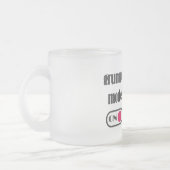 Grumpiger Modus bei lustiger, dicker Katze Mattglastasse (Links)