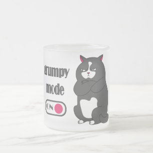 Grumpiger Modus bei lustiger, dicker Katze Mattglastasse