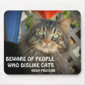 Grumpy Angel Cat und irisches Sprichwort Meme Mousepad (Vorne)