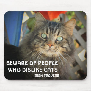 Grumpy Angel Cat und irisches Sprichwort Meme Mousepad