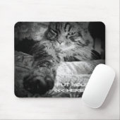 Grumpy Angel Cat wants your mouse Mousepad (Mit Mouse)